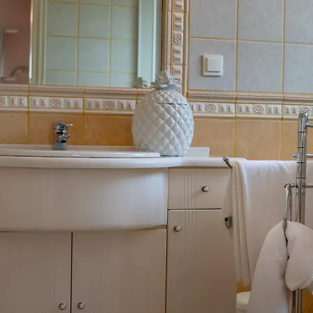 Sophia Elena Lägenhet Minia